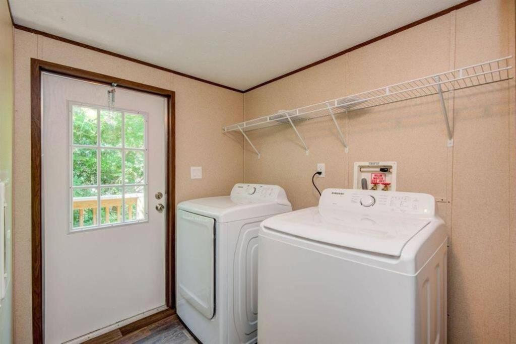 Seaside Serenity - Holiday Home Sleeps 10 Дикинсон Экстерьер фото